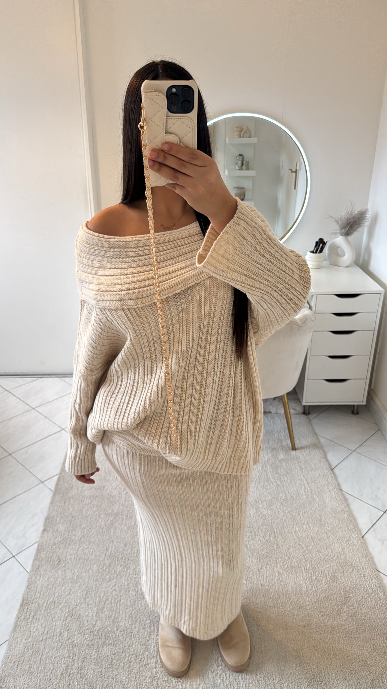 Ensemble haut et jupe beige