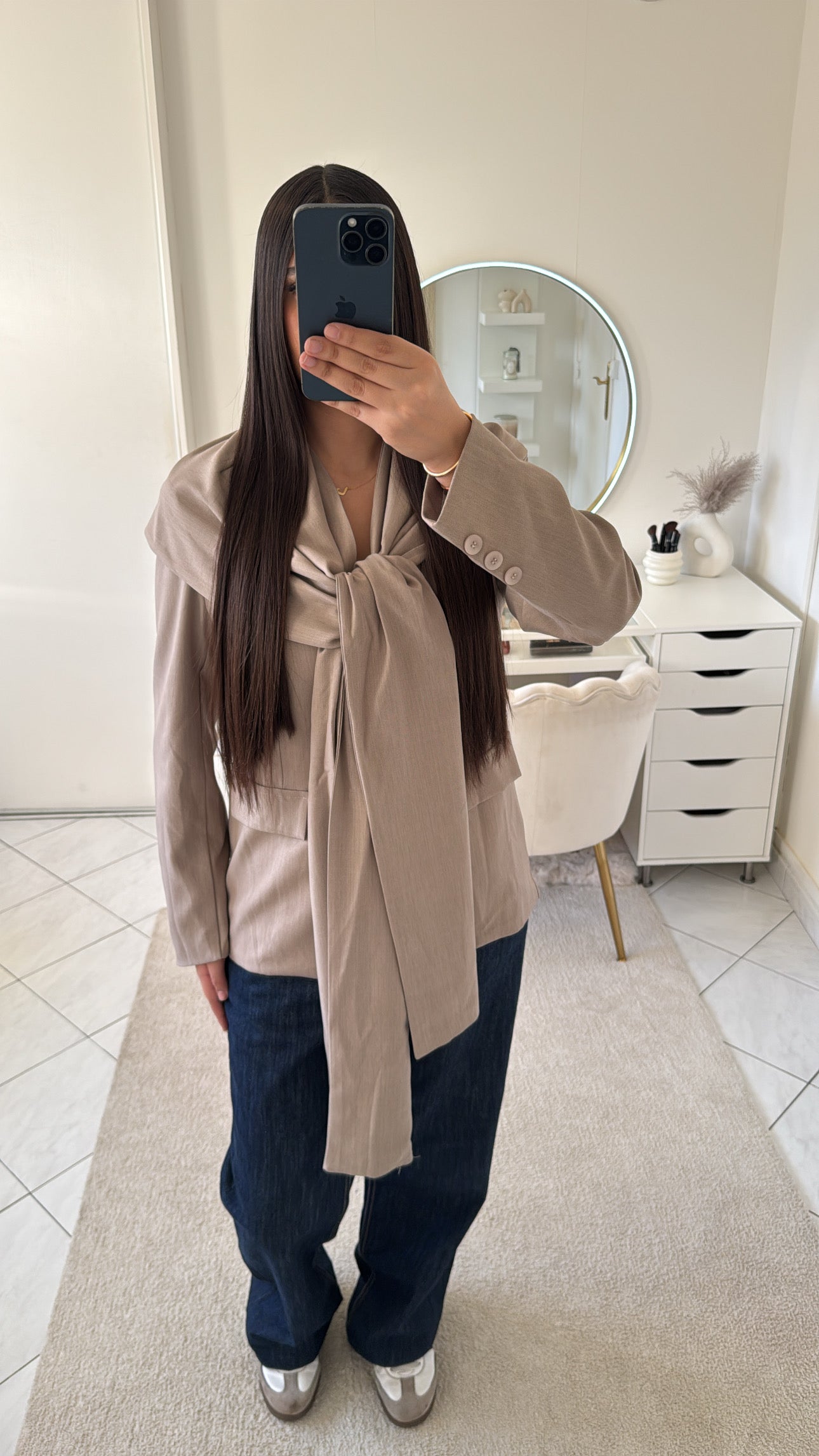 Blazer à écharpe taupe