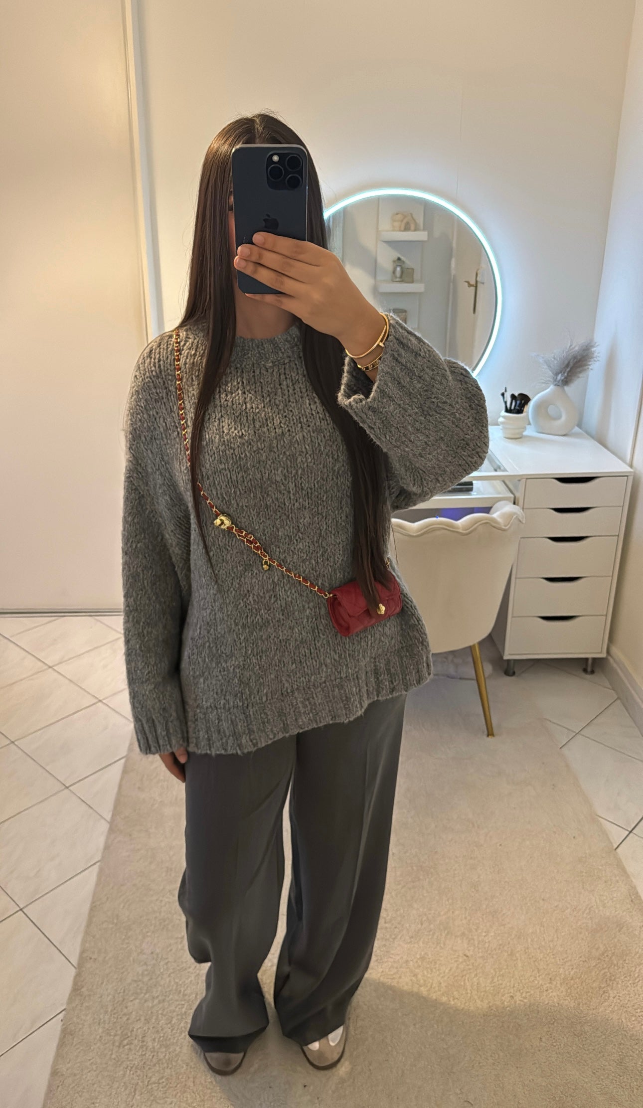 Pull gris