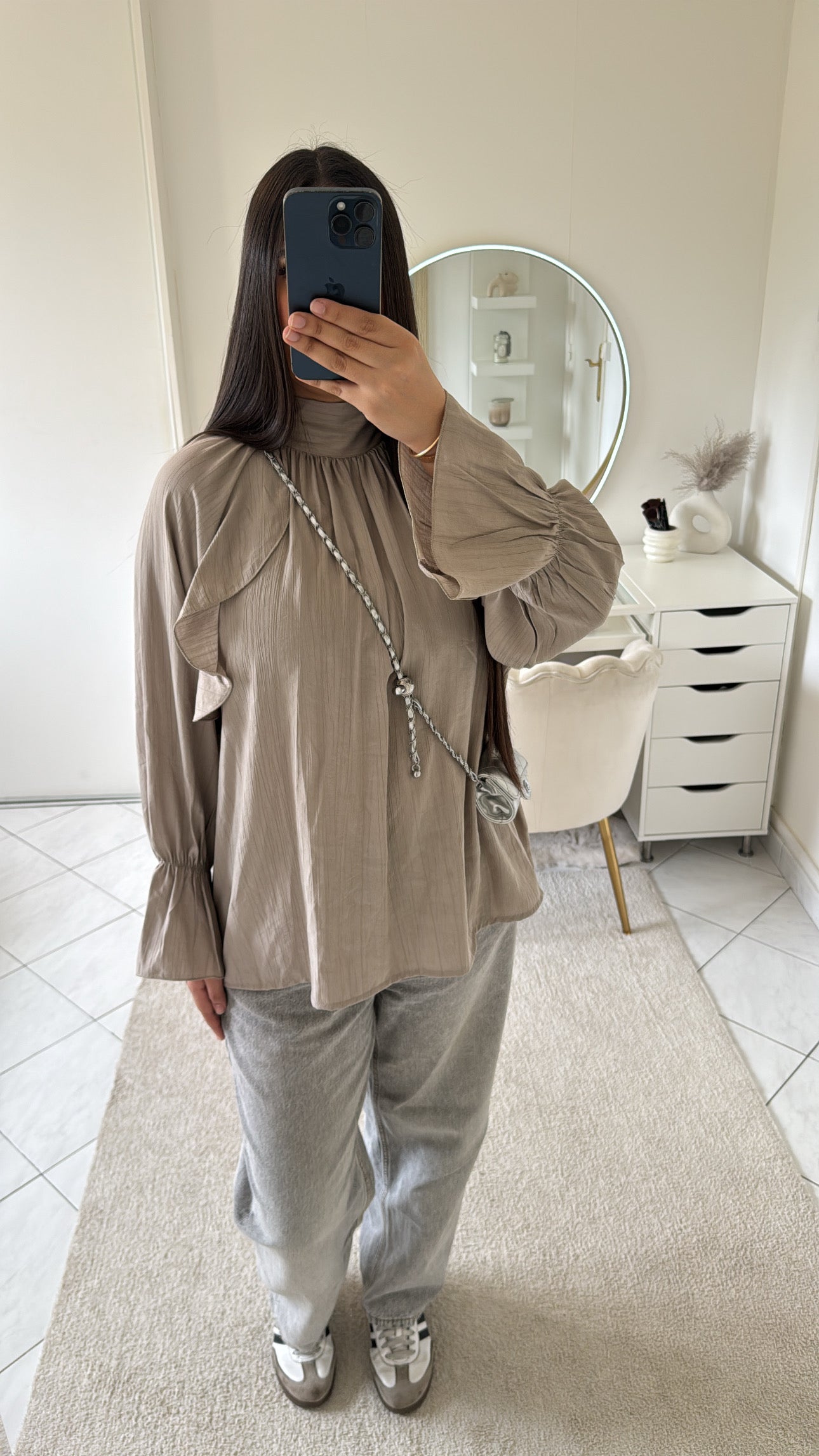 Haut fluide taupe