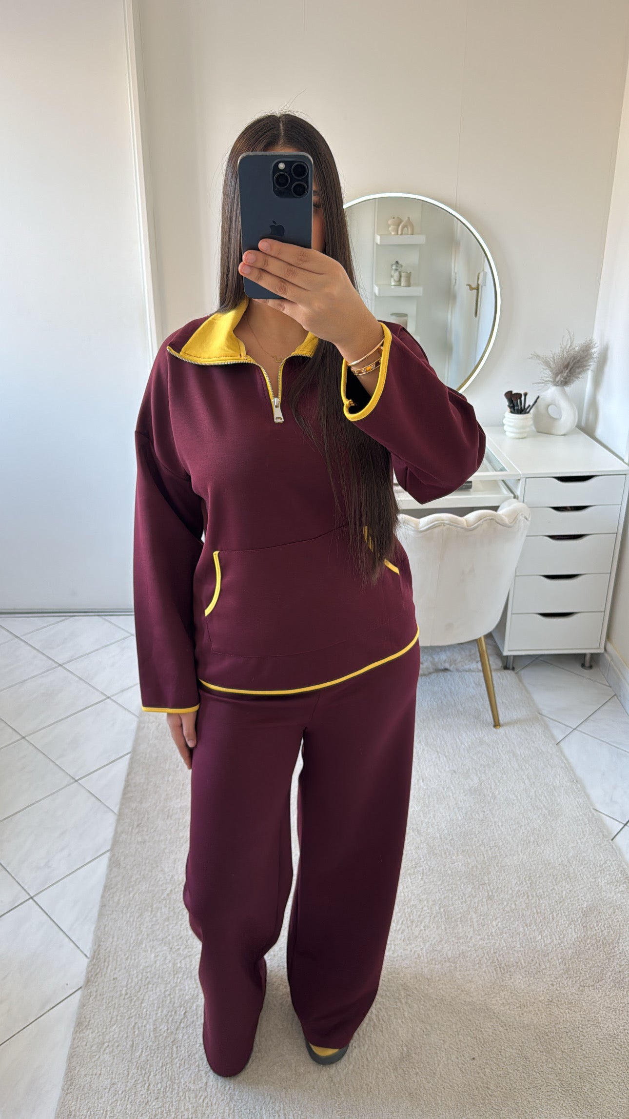 Ensemble bordeaux