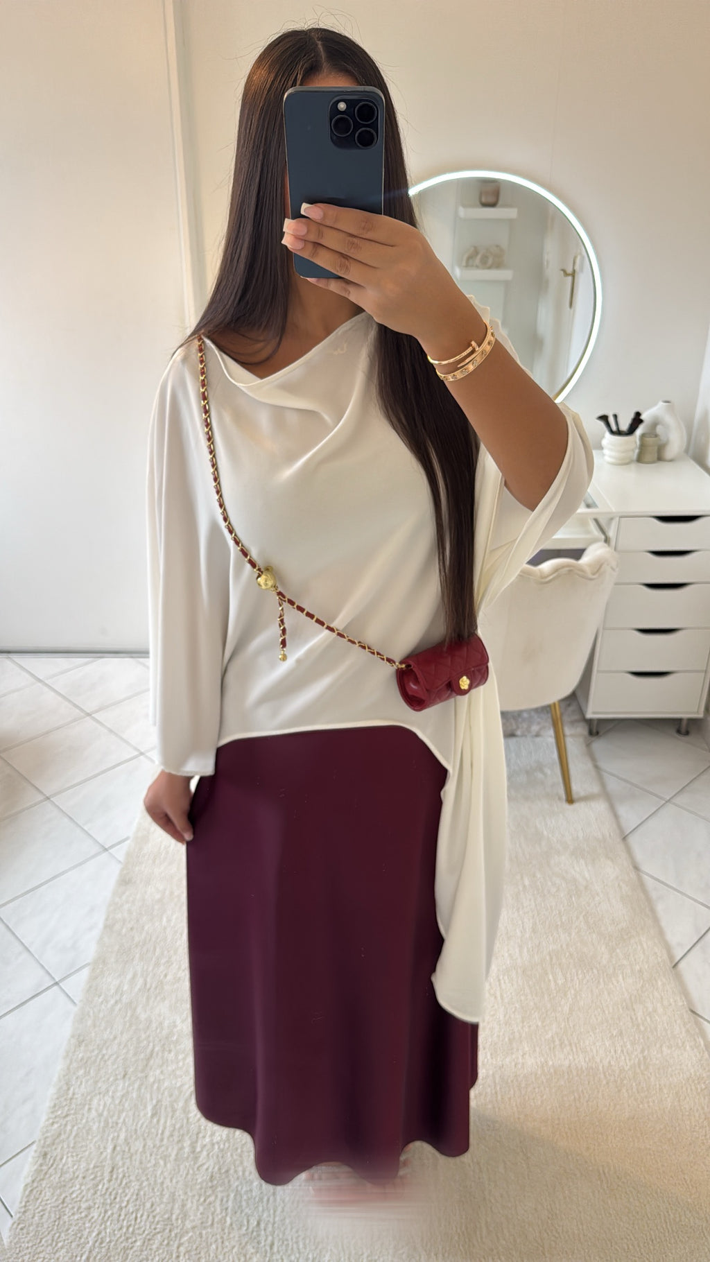 Jupe en satin bordeaux