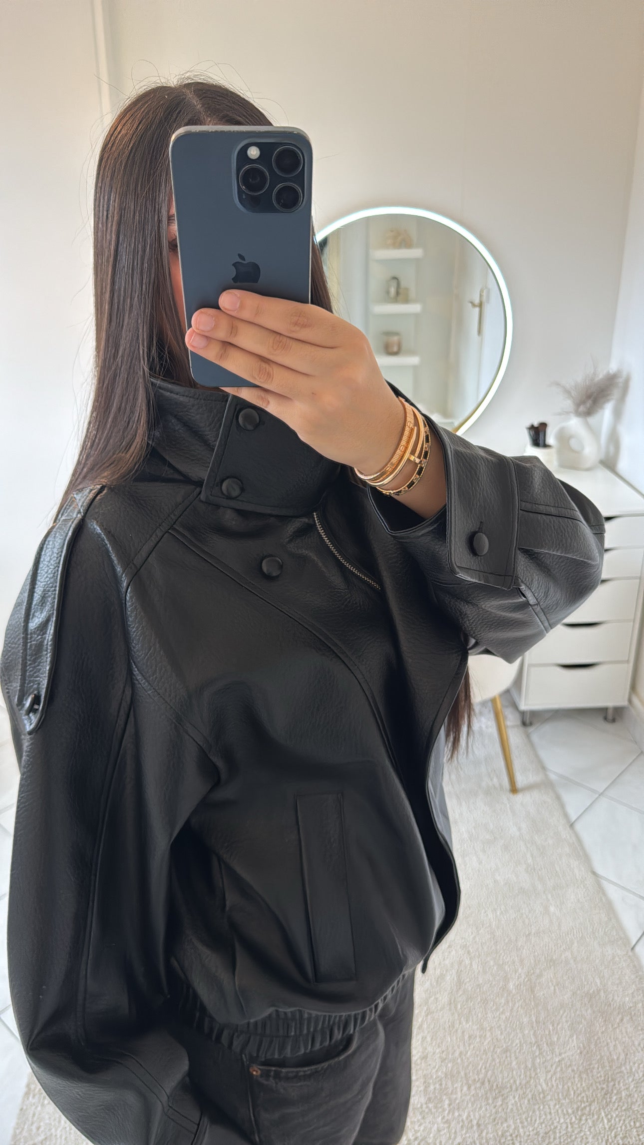 Veste en cuir noir