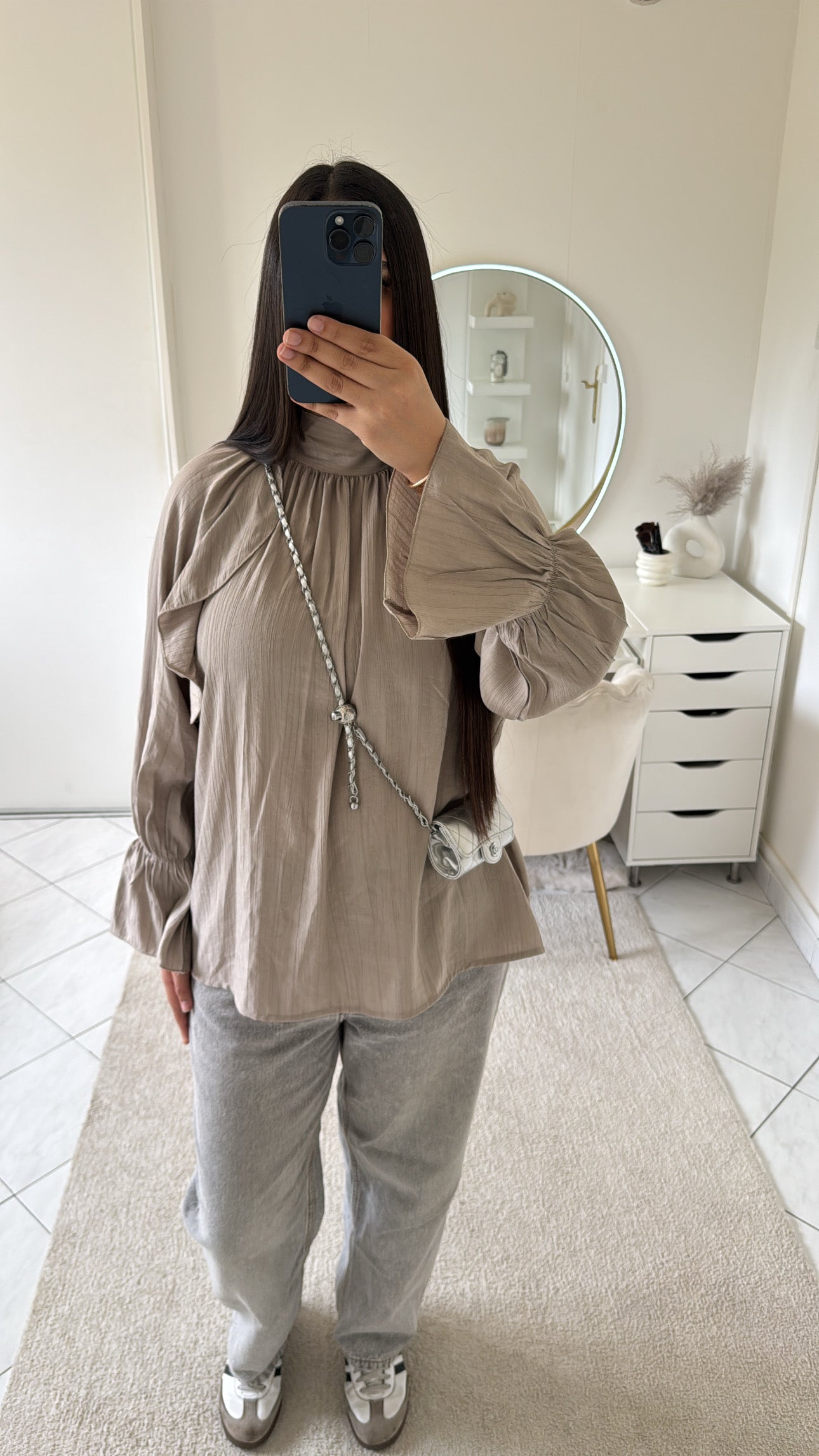 Haut fluide taupe