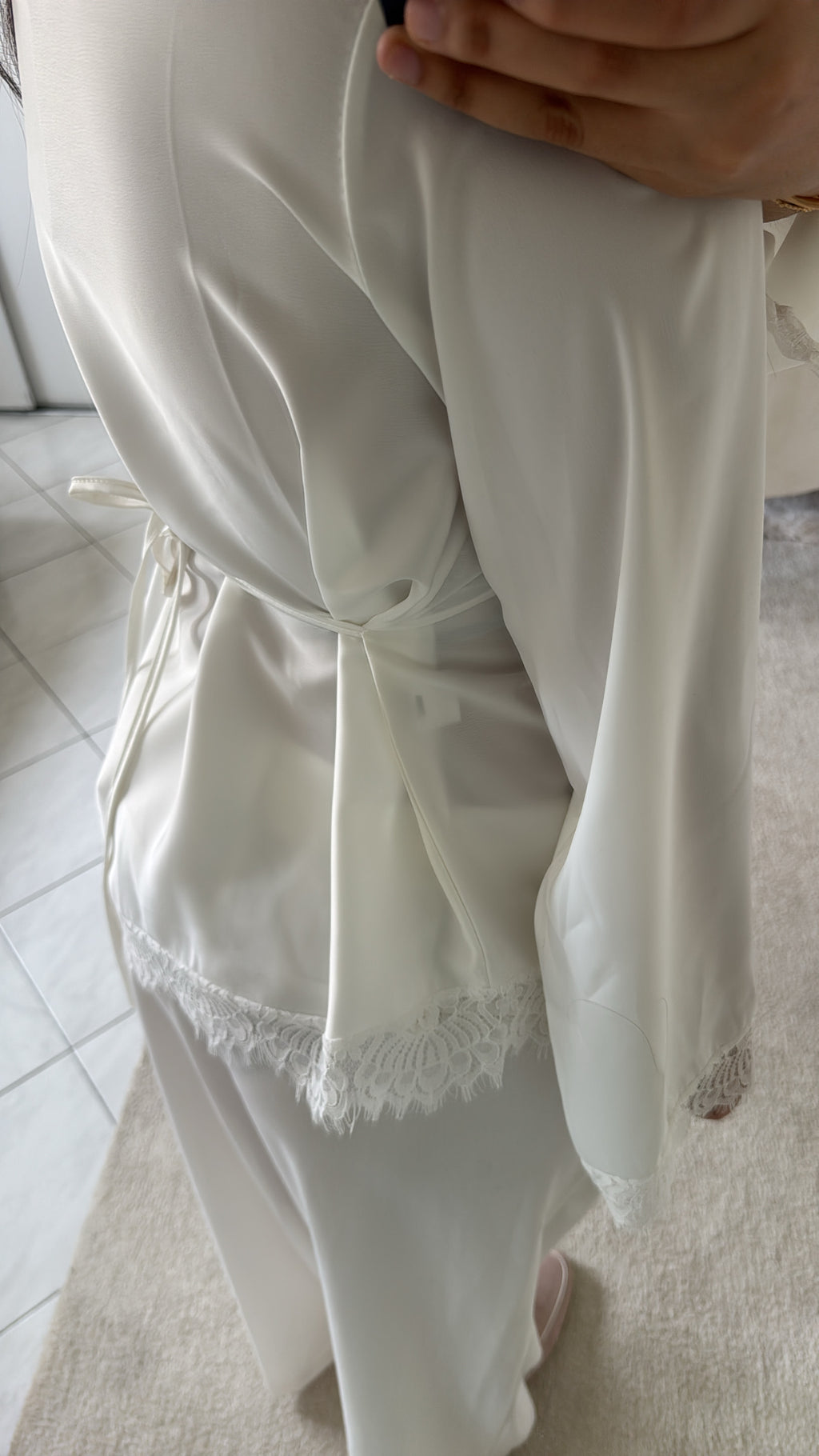 Haut à dentelle blanc